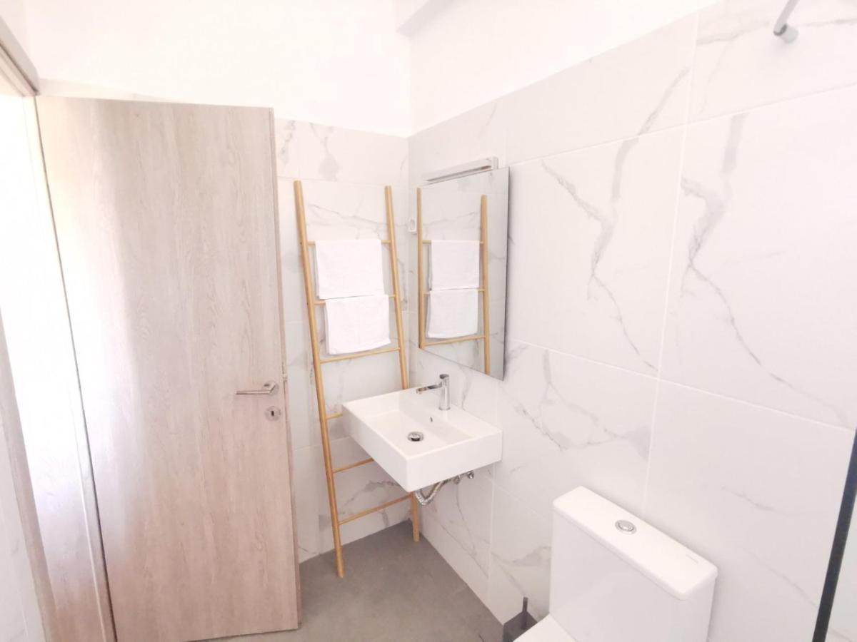 Bed and Breakfast Stalis Drops Esterno foto